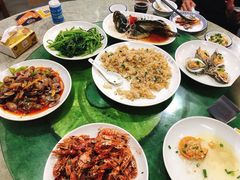 -四川小胡子海鲜(丁村万人海鲜广场店)