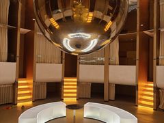 -涨巢·潮玩水疗局