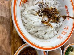 -小满手工粉(上海新世界城店)