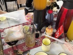 -刘姐啤酒鱼民族演艺餐厅(西街总店)