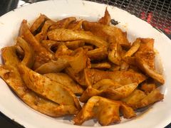 牛心管-马路牙子烧烤音乐酒馆(望京店)