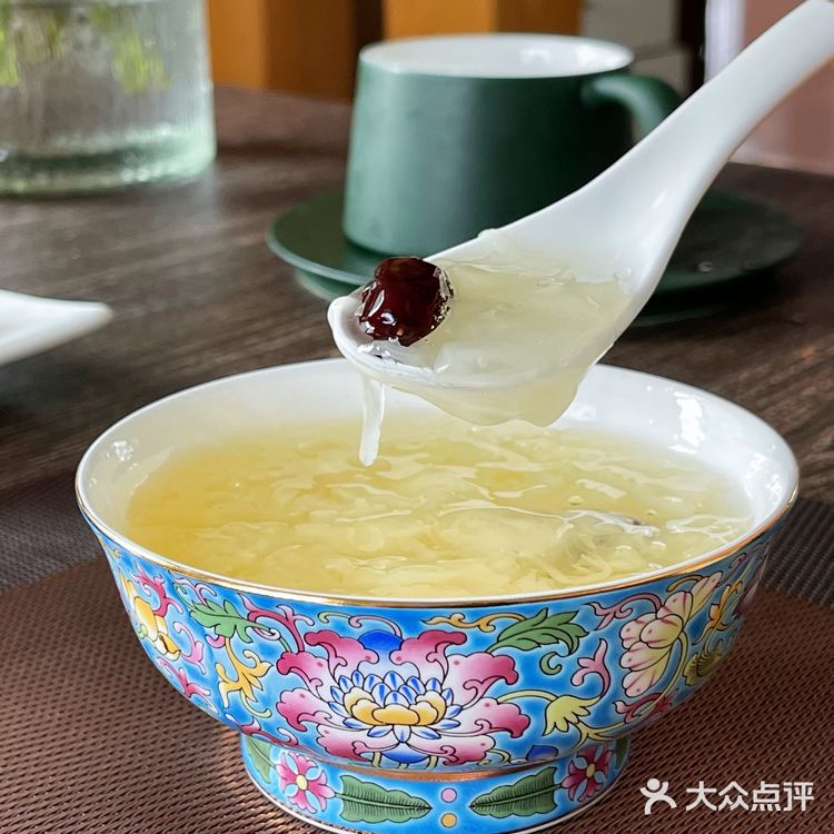 四口之家的早餐｜元气早餐盘➕美容养颜银耳汤