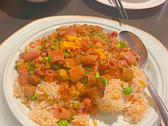 三鲜海肠捞饭-东莱馋房(陆家嘴店)