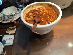 -川流不息·地道川菜·小龙虾(松东路店)