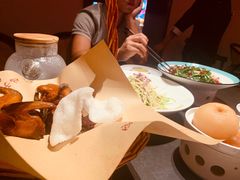 -鸽子侯·家宴·平价海鲜(市图书馆店)