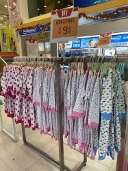 -爱婴岛·婴儿游泳馆(广州市妇幼医院店)