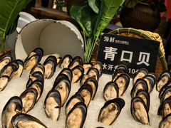 -领鲜活海鲜榴莲自助火锅(东门店)