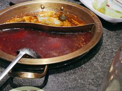 -小天鹅火锅·一线江景洪鼎旗舰店(洪崖洞店)