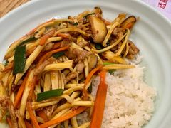 鱼香肉丝盖浇饭-阿琴面馆(武林路店)