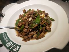 -费大厨辣椒炒肉(黄兴中心广场店)