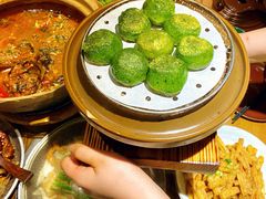 -吃饭皇帝大土家民族菜(正大广场店)
