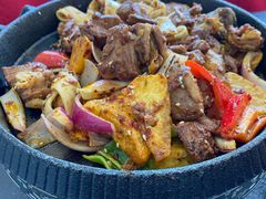 -撒拉人家.酸菜牦牛肉火锅