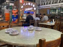 大堂-四川小胡子海鲜(丁村万人海鲜广场店)