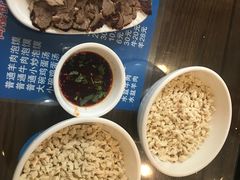 -一间楼牛羊肉泡馍馆(东一路店)