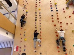 -ROCKPLUS攀岩馆(环宇城店)
