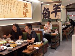 -得意咚瓜·顺德鱼生·冬瓜火锅(深圳首店)