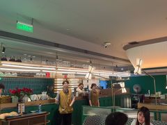 -芭莉与彩虹西餐厅(成都合生汇店)