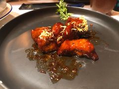 红酒泡沫牛仔粒-荟廷·晶萃(陆家嘴尚悦湾店)