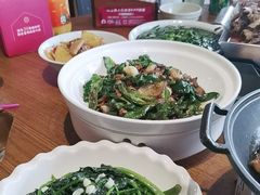 -琥珀老六龙虾(四里河店)