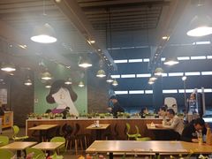 大堂-麦当劳(郑州东高铁站店)