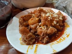 -爆炸头阿姨小四川正宗川味小吃(无任何分店)