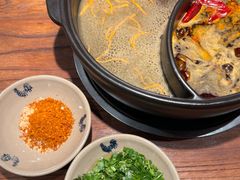 -郑记·古法黑砂锅串串(龙泉店)