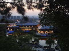 -鹦鹉寺公园