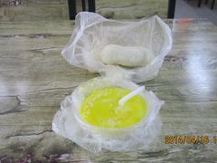 豆沙包和鸡蛋糕-吉大一院二部餐厅