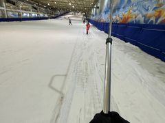 -乔波室内滑雪场