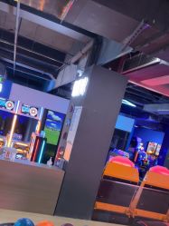 -跃梦星城卡丁车游乐园(优特汇店)