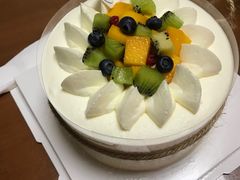 -山与蓝·轻糖鲜果蛋糕(勒泰店)