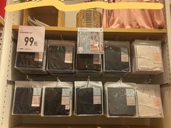 -优衣库(长沙国金中心店)