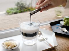 白加黑-茶是一枝花泡茶店
