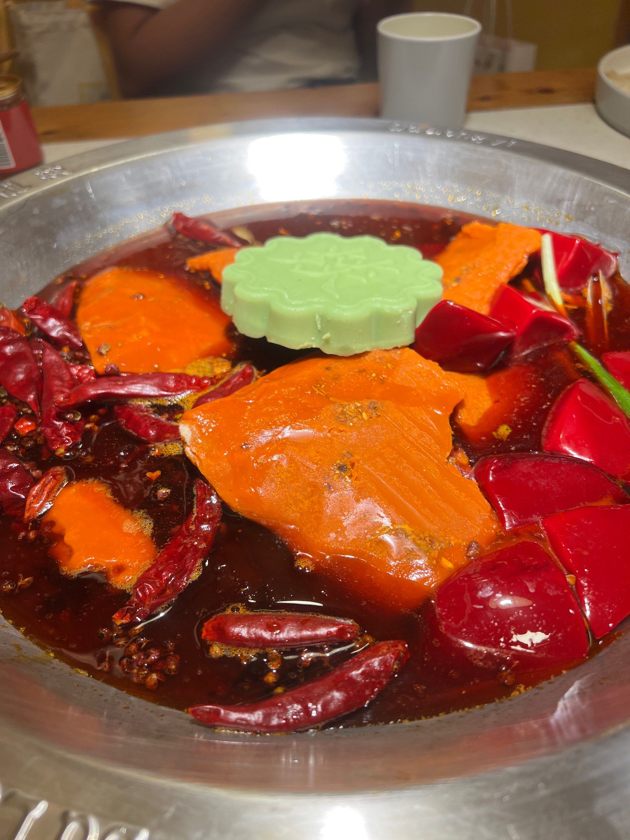 特别喜欢#大龙燚火锅 ,每次和朋友吃火锅