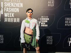 -欢乐海岸椰林沙滩-2025湾区超级灯会
