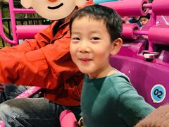 -蓝精灵乐园·世茂精灵之城主题乐园