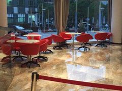 -一兆韦德健身(慧芝湖店)