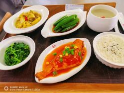 -贝美月子中心(半坡店)