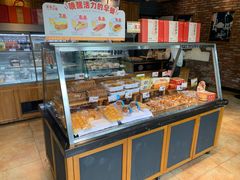 -皇冠幸福里动物奶油生日蛋糕(宗关地铁店)