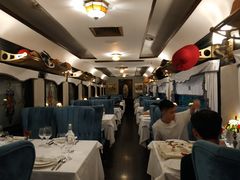 靠窗位-火车头法国西餐厅