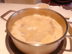 -煲王粤菜餐厅(中侨中心店)