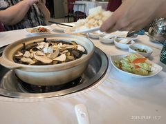 -天宜隆蘑菇宴火锅(石景山旗舰店)