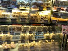 -白玉兰食品甜凤店(合生汇店)