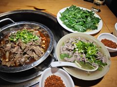 -大众跷脚牛肉馆·非遗传承单位(峨眉山店)