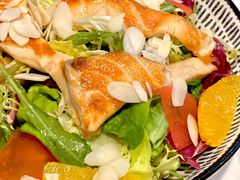 -潮一不贰·法式甜品·生日蛋糕·西式简餐(外滩店)