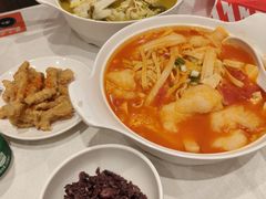 -鱼你在一起(奉贤宝龙城广场店)