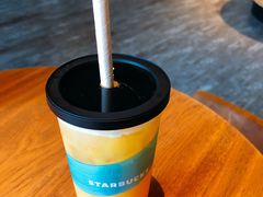 -星巴克臻选(湖滨道店)