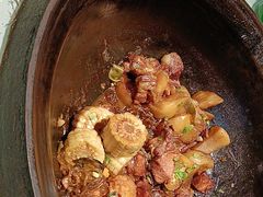 -鱼窝棚柴火铁锅炖(富山屯店)