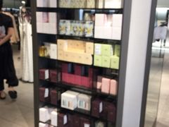 -ZARA(世贸天阶店)