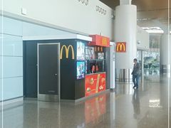 -麦当劳(鄂尔多斯机场店)